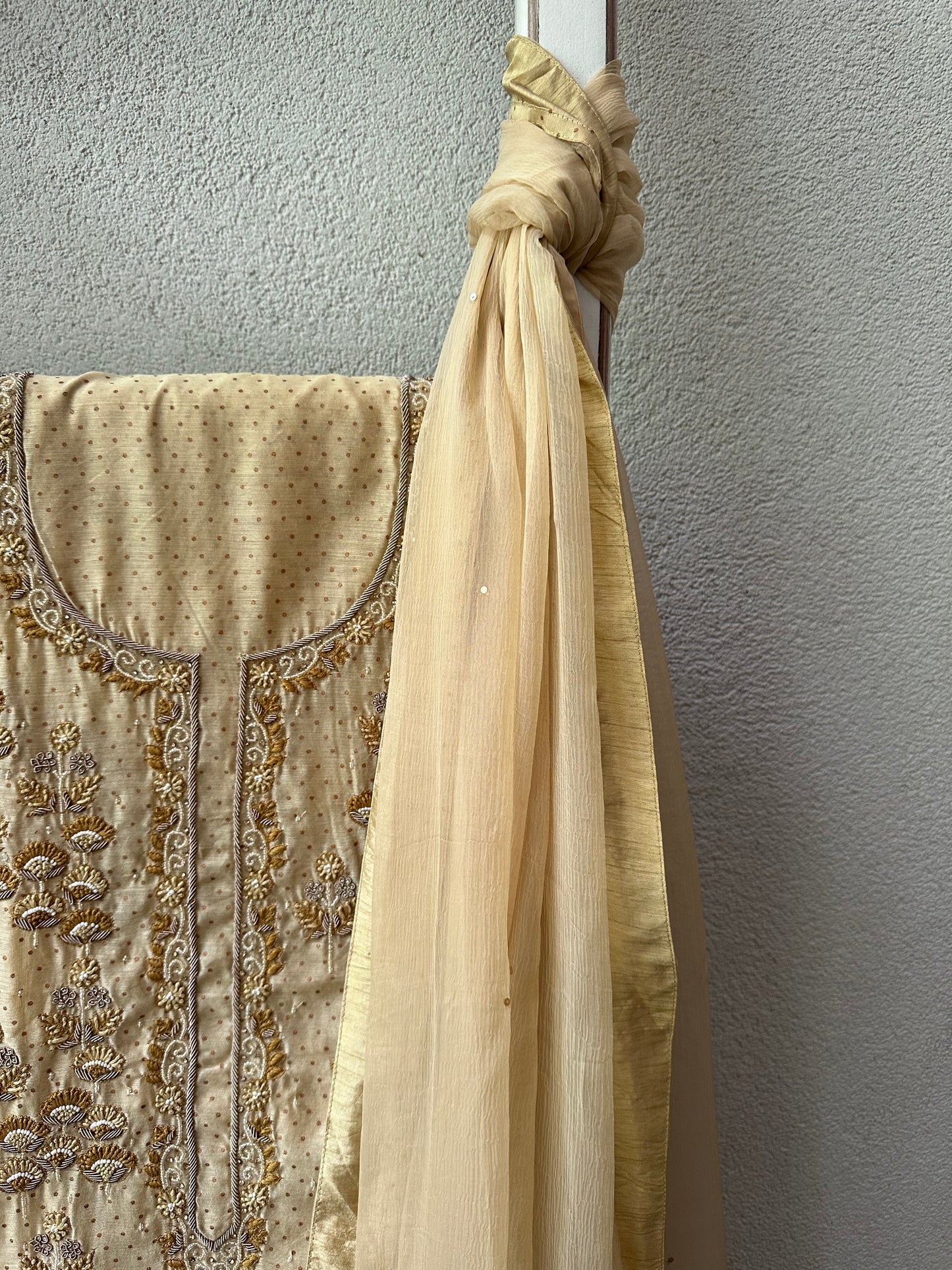 CHANDA CHANDERI  SILK SUIT