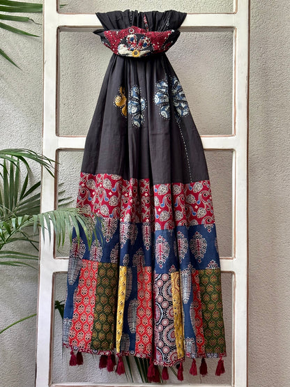 SIDHPEETH APPLIQUE DUPATTA