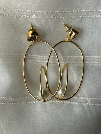 CHUEMUE EARRING