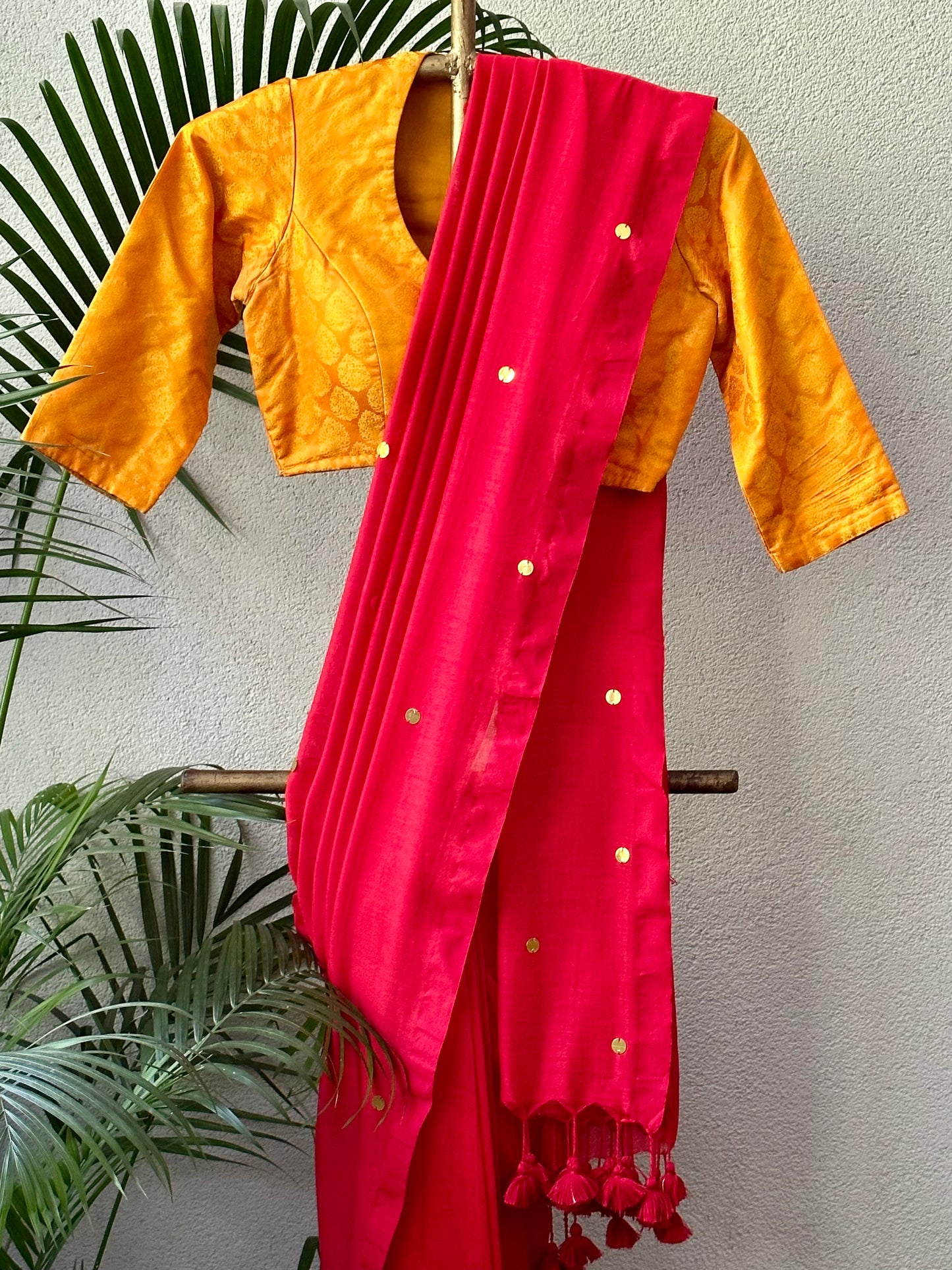 RED TILLA COTTON SARI