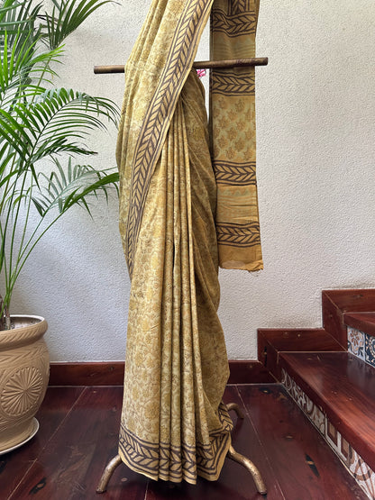 OM PARVAT COTTON SAREE