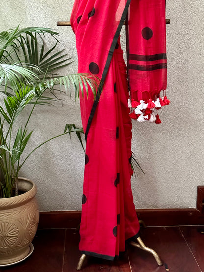 RED BLACK   MUL COTTON  SAREE