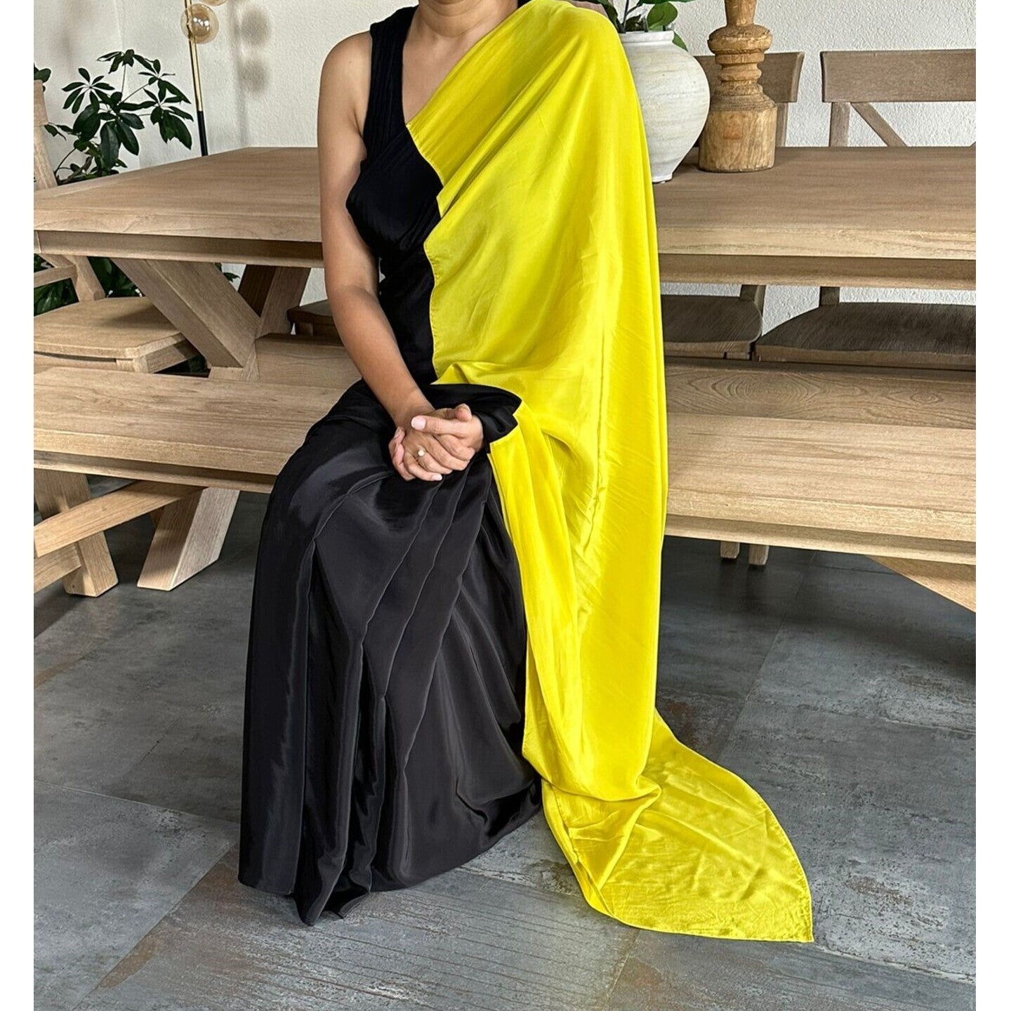 DAY LILY SARI