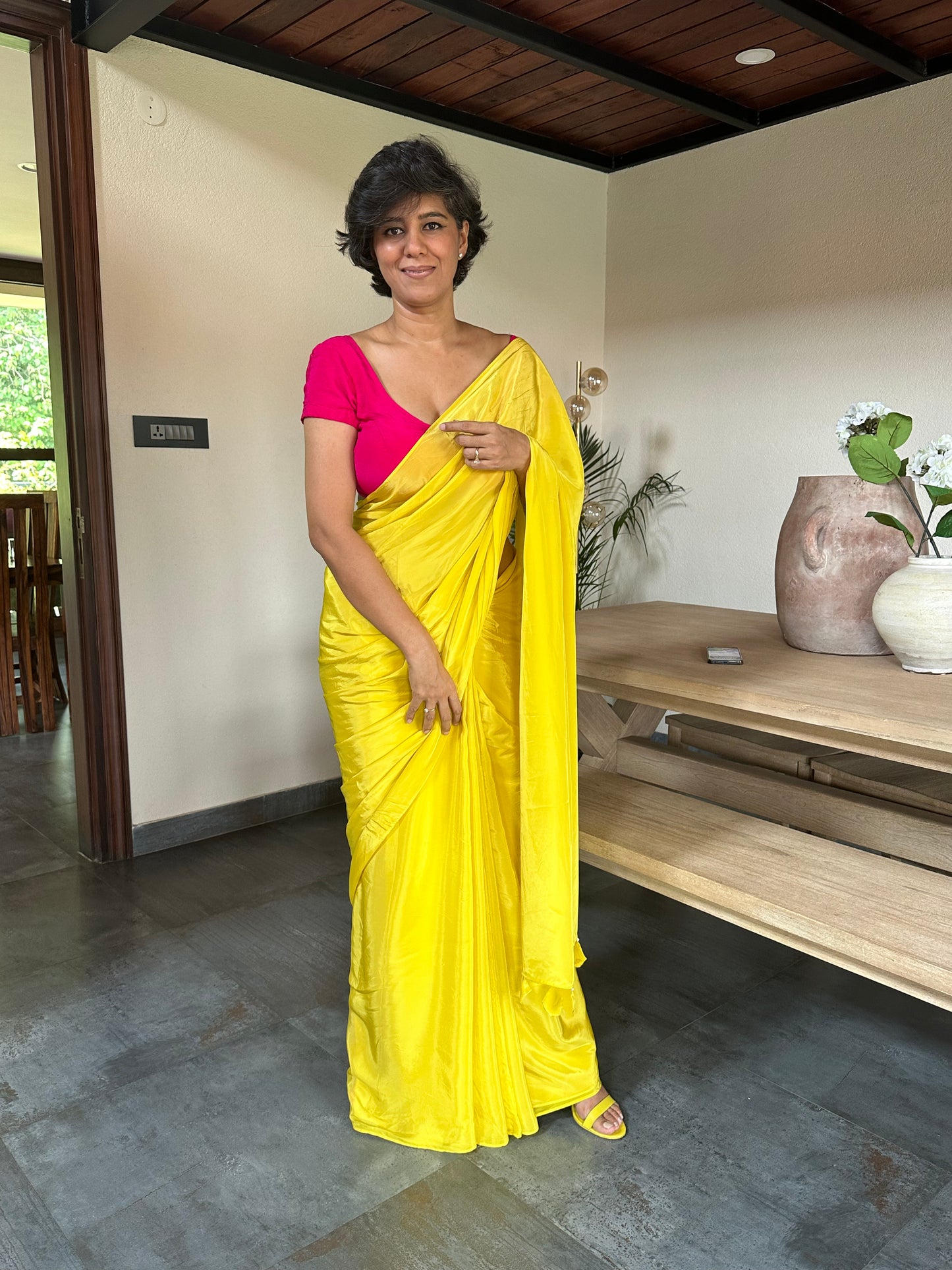 AMBIKA SARI