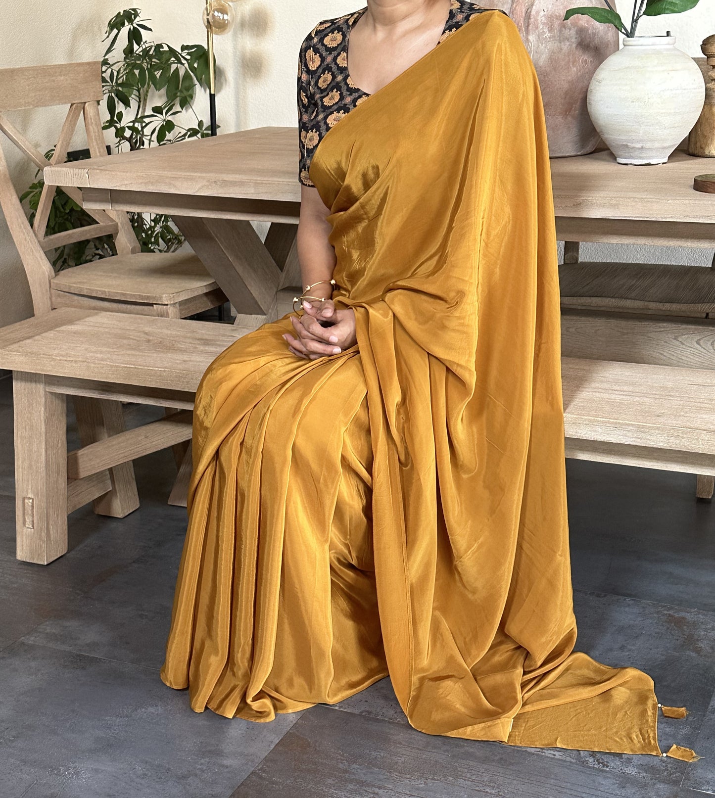 MUSTARD  SARI