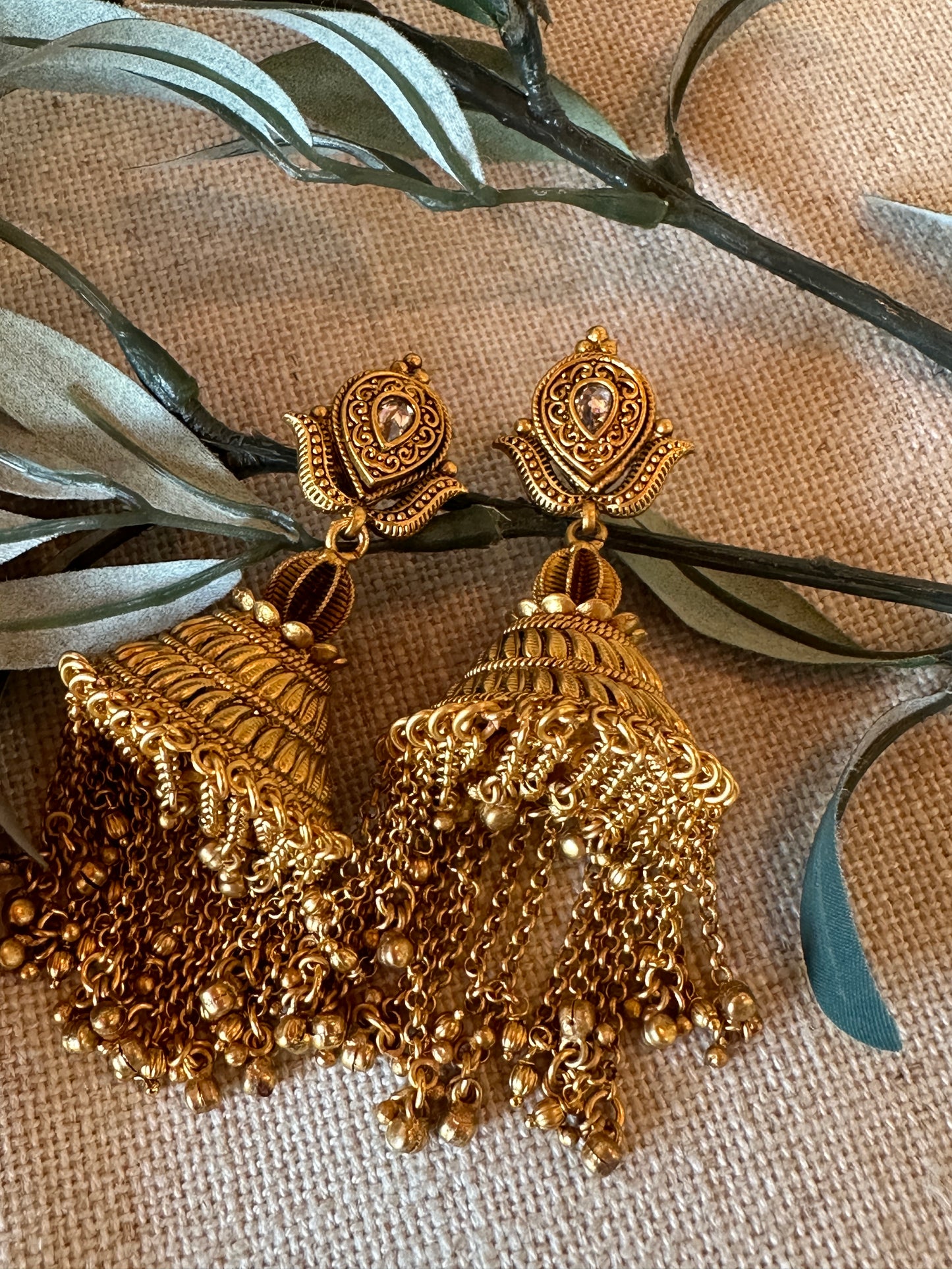 TIRUPATI EARRING